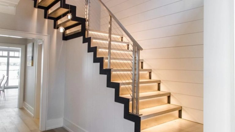 Glass Staircase Renovation Specialist